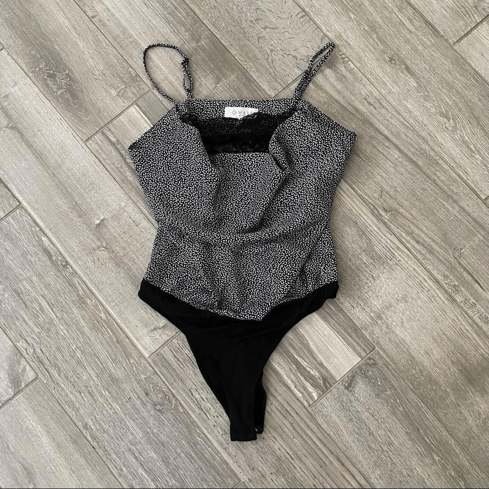 WAYF Printed Cowlneck and Lace Bodysuit